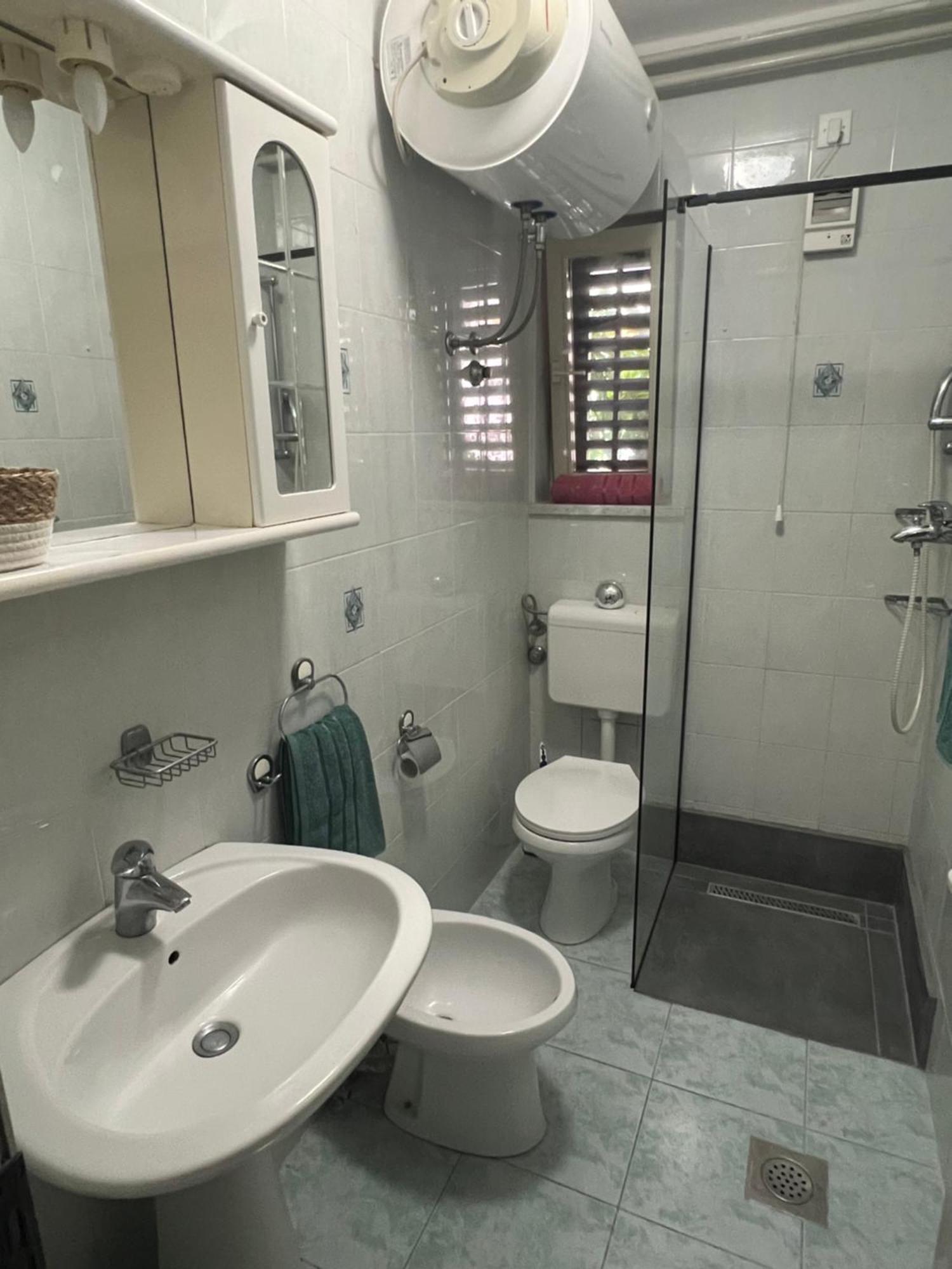Valsabbia Apartment *